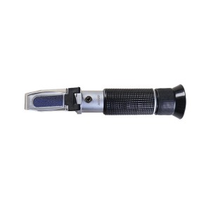 PORTABLE REFRACTOMETER