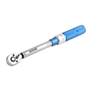 TORQUE WRENCH